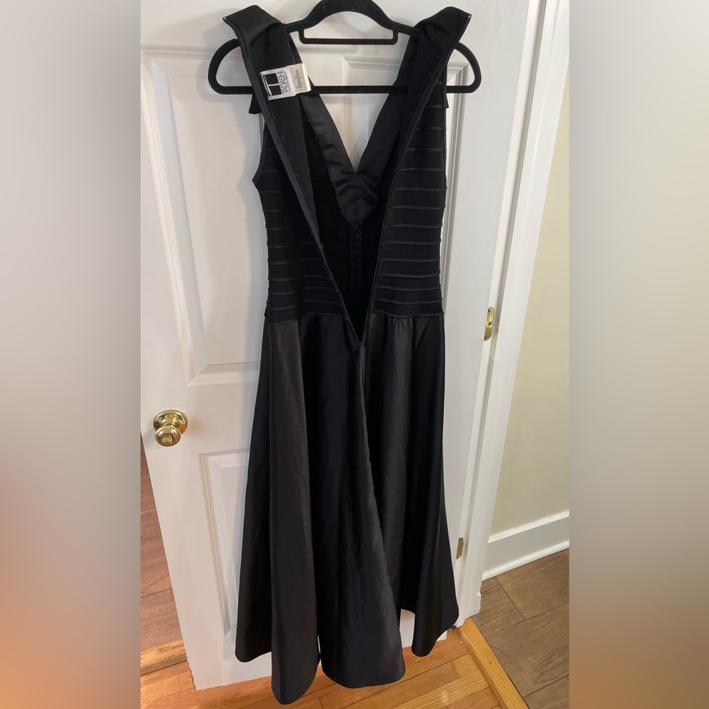 Whimsigoth Black Vintage Satin Gown – Tadashi Shoji – Formal UK 8 / US 4 - Picture 7 of 9